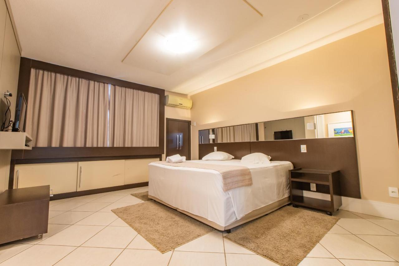 Delupo Hotel - Livin Studios Criciuma  Bagian luar foto