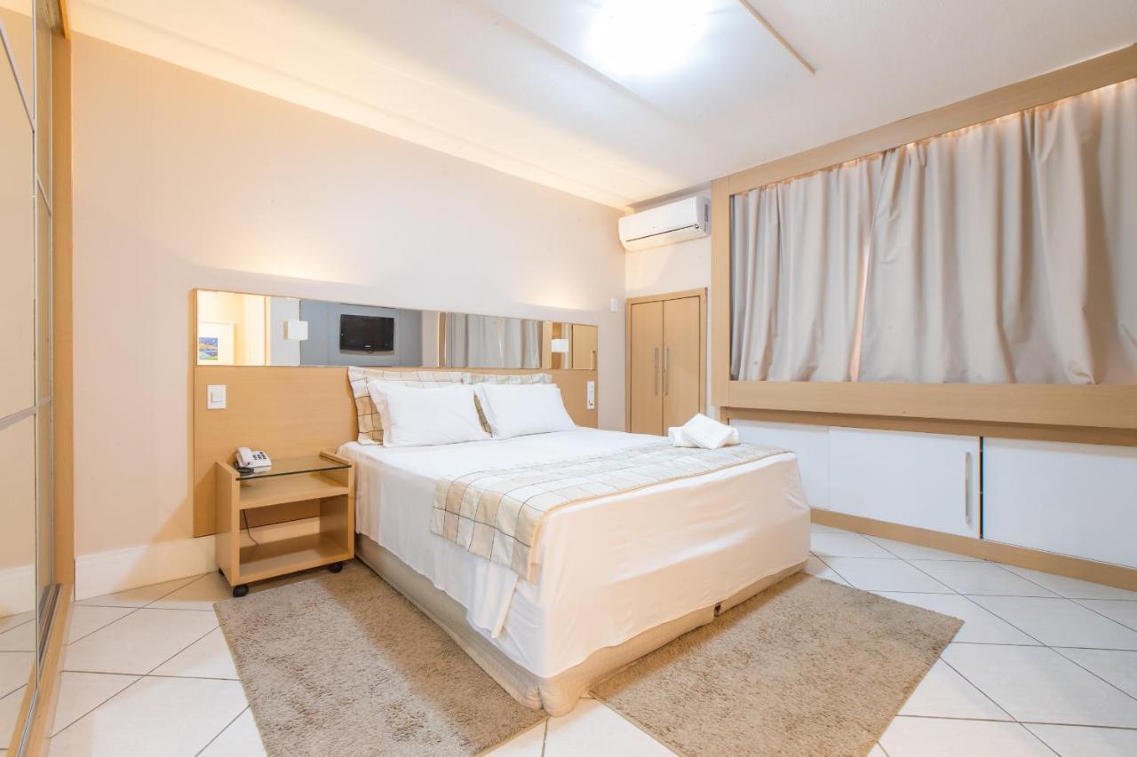 Delupo Hotel - Livin Studios Criciuma  Bagian luar foto